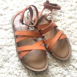 New cognac strappy sandals